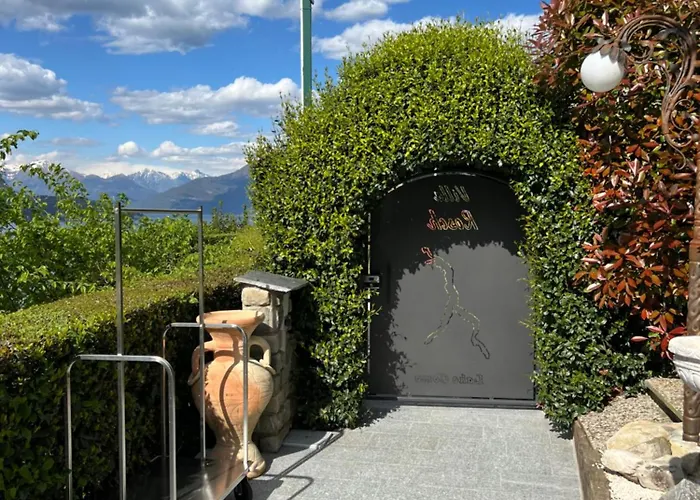 Rosch Hébergement de vacances Lezzeno