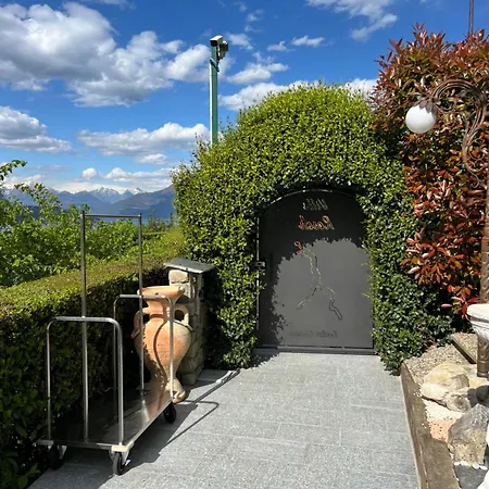 Rosch Holiday home Lezzeno